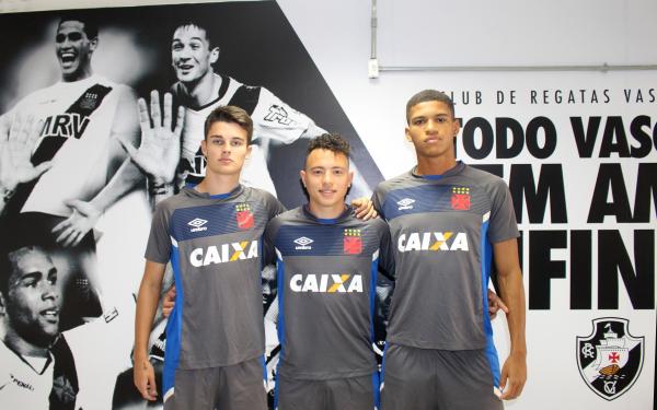 Lucas Pederzoli, Robert e Caio Marcelo reforçam o sub-20 do Vasco