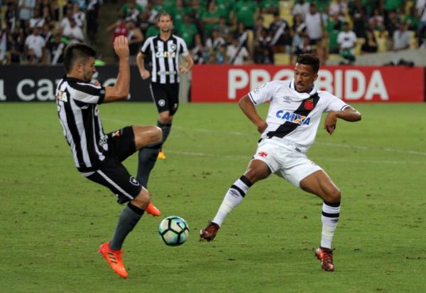 Atacante comemorou o recomeço na equipe profissional do Vasco