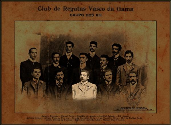 Cândido José de Araújo (em destaque) foi o primeiro presidente negro eleito na história do futebol brasileiro