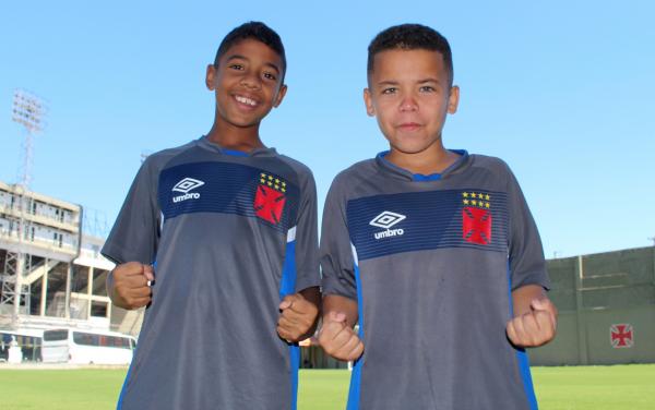 Riquelme e Caio brilharam pelo sub-11 em 2017