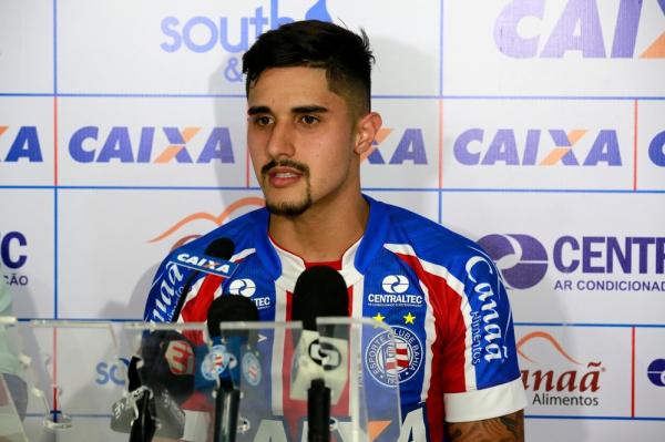 Jogador deve permancer no Bahia em 2018