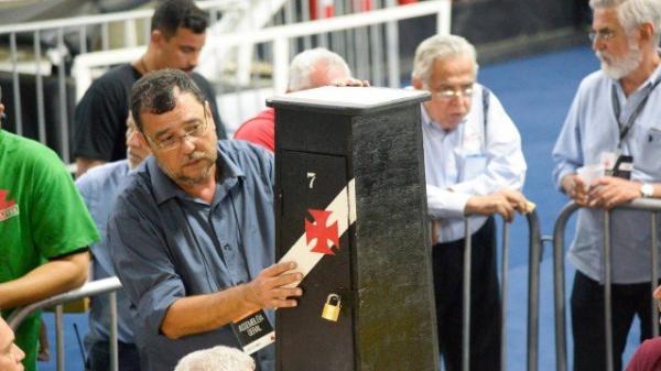 Urna 7 é o centro da polêmica na eleção do Vasco