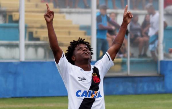 Robinho foi um dos principais nomes da campanha vascaína na Copa São Paulo