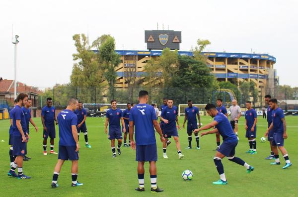 Vasco finalizou preparação no CT do Boca Juniors