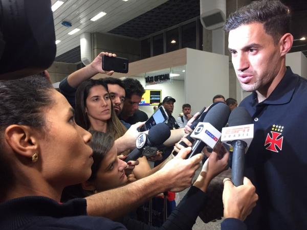 Martín Silva concedeu entrevista no Aeroporto Galeão