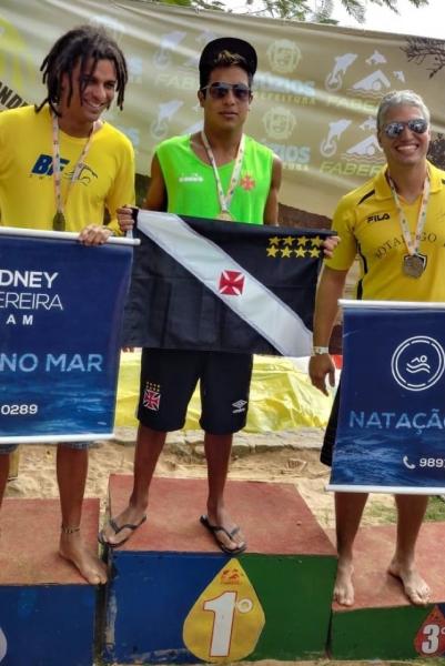 Mauricio Paez 1º lugar no 30+ na maratona aquática