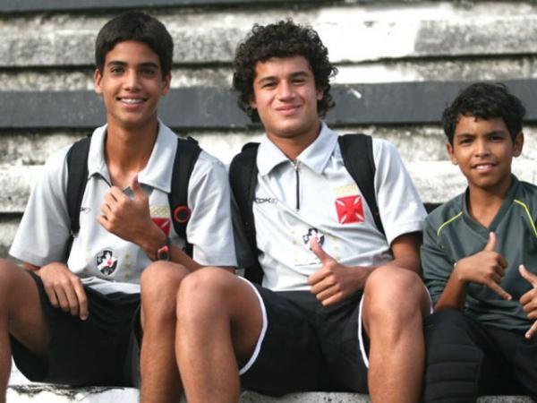 Cria do Vasco, Philippe Coutinho estudou no colégio do clube, que tem parceria com o GPI 