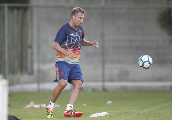 Maxi López segue em preparação para estrear no Vasco