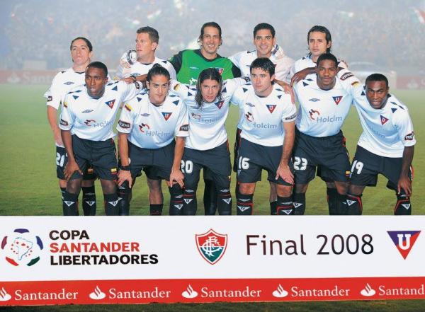 Time da LDU campeão da Libertadores em 2008