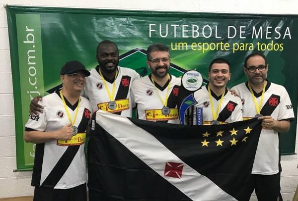 José Ricardo Lage, Éder Patrocínio, Evandro Gomes, Nando Ferreira e Antonio Ornelas