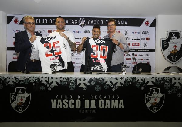 Castan usará a camisa 25, enquanto Vinícius Araújo recebeu a número 30