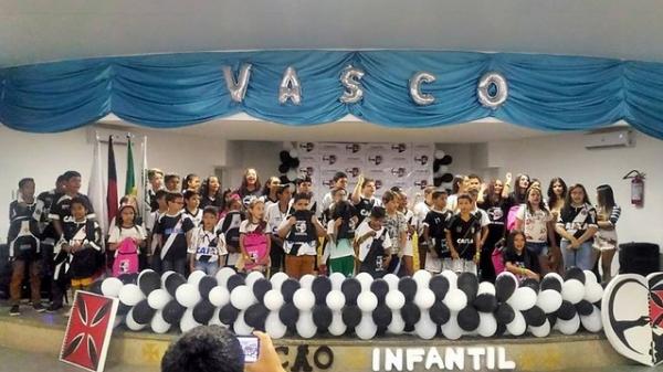 Projeto Coração Infantil é uma iniciativa de vascaínos da cidade de Patos, sede escolhida pelo Vasco para sediar embaixada