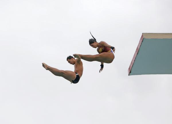 Atletas da Seleção Brasileira fizeram uma apresentação na plataforma de Saltos Ornamentais