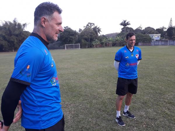 Carlos Germano e Sorato trabalham juntos no Maricá, clube da terceira divisão do Carioca