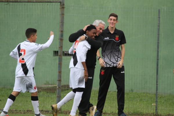 Sub-13 está invicto na Taça Rio