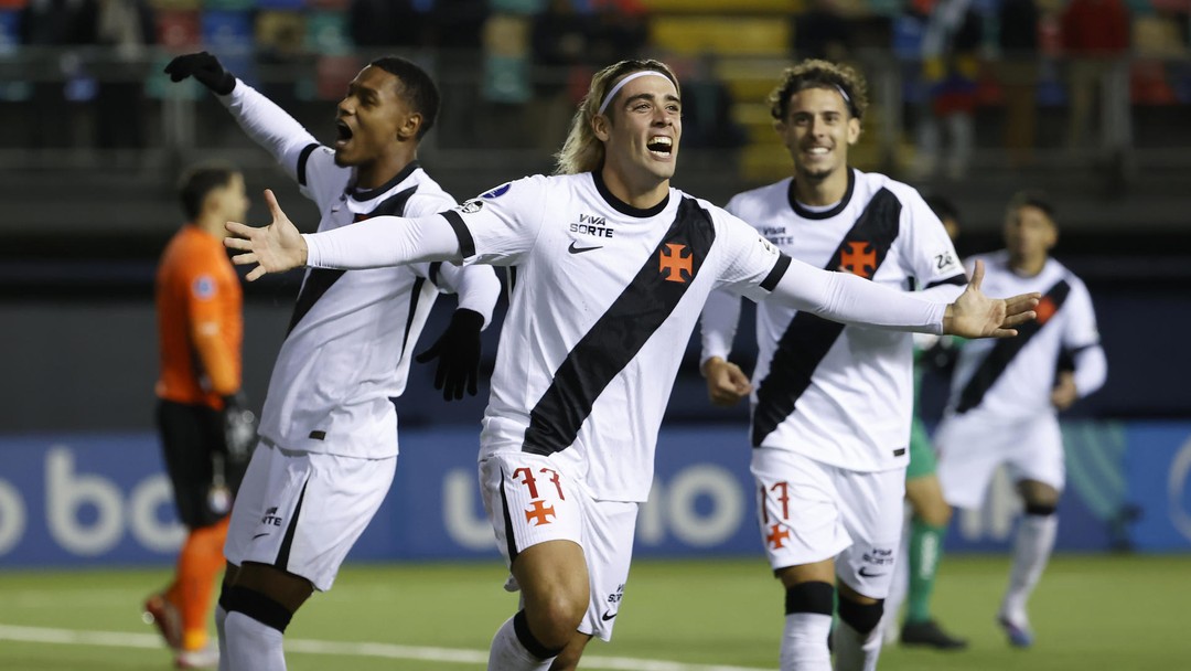 Vasco vence Audax Italiano de virada no Chile por 2 a 1 pela Sul-Americana