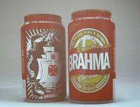 Latas de cerveja com o s�mbolo do Vasco