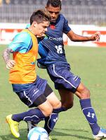 F�gner, no treino do Vasco. Lateral deve ser titular