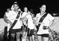 Treinos do time do Vasco na praia