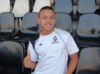 Juvenil: Lateral-direito Luisinho pede aten��o contra o Madureira
