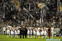 Time do Vasco agradece apoio da torcida