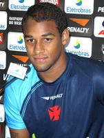 Fellipe Bastos quer voltar a jogar bem contra o Fla