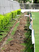 Lateral do campo passa por obras