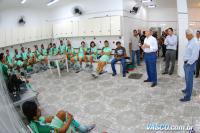 Mandarino conversa com os jogadores