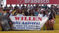 Famlia de Willen na arquibancada