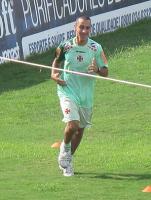 Chaparro durante treino fsico em So Janurio