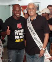 Homenagem aos campees mundiais de Beach Soccer