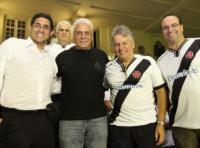 Autoridades assistiram ao jogo em S�o Janu�rio