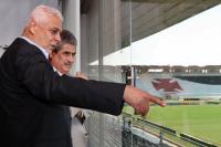 Homenagem do Vasco ao presidente do Benfica