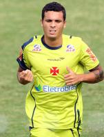 Aos 23 anos, Ramon diz que evoluiu com Ricardo Gomes