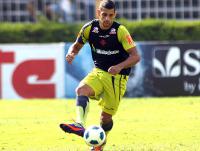 Diego Souza tem feito treinos extras para voltar ao time titular do Vasco