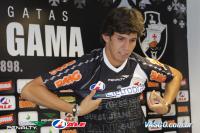 Apresentao do zagueiro Victor Ramos