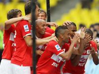 Rafael Carioca, Ari e Weliton comemoram com o 'funk do palhacinho'