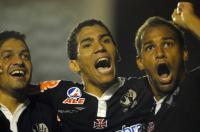 Eder Luis, Allan e Fellipe Bastos