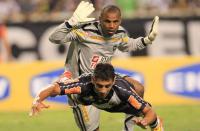 Pnalti no Diego Souza