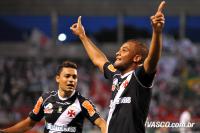 Eder Luis e Fellipe Bastos