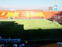 Viso geral do acanhado Estdio Santa Laura, onde o Vasco joga nesta quarta-feira