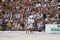 Jogadores comemoram gol do Vasco