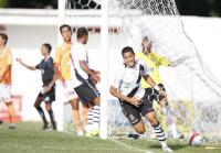 Momento do gol de Romulo