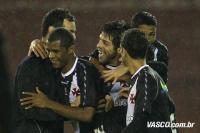 Jogadores comemoram a classificao