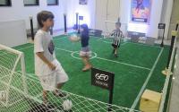 Espao Geo Premium tem mini-campo para as crianas