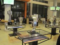 Taas so expostas no local, cuja entrada custa at R$ 200