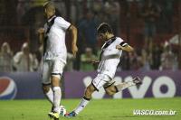 Juninho cobra falta para marcar seu gol