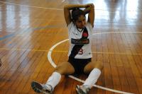 Lbero Las Vasques no alongamento com o novo uniforme