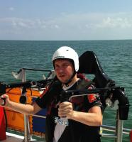 Humberto Quintas ouve instrues no intervalo entre baterias