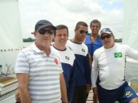 Max Viglio, assessor da diretoria do Vasco; Rinaldo Carvalho; Jlio Cesar dos Anjos; Luiz Mariolla e o tcnico lvaro, representantes da Federao de Vela Adaptada do Estado do Rio de Janeiro